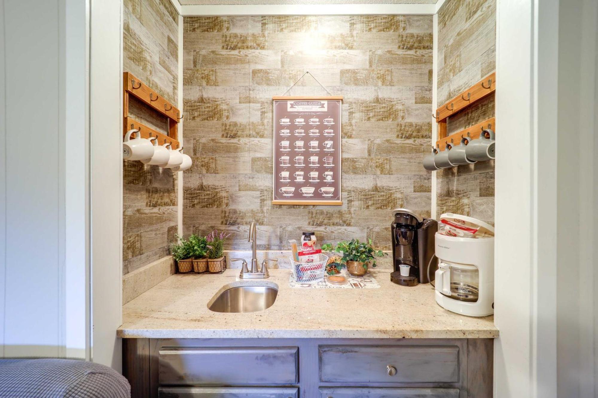 Beech Mountain Condo Near Hiking, Golf And Skiing! מראה חיצוני תמונה