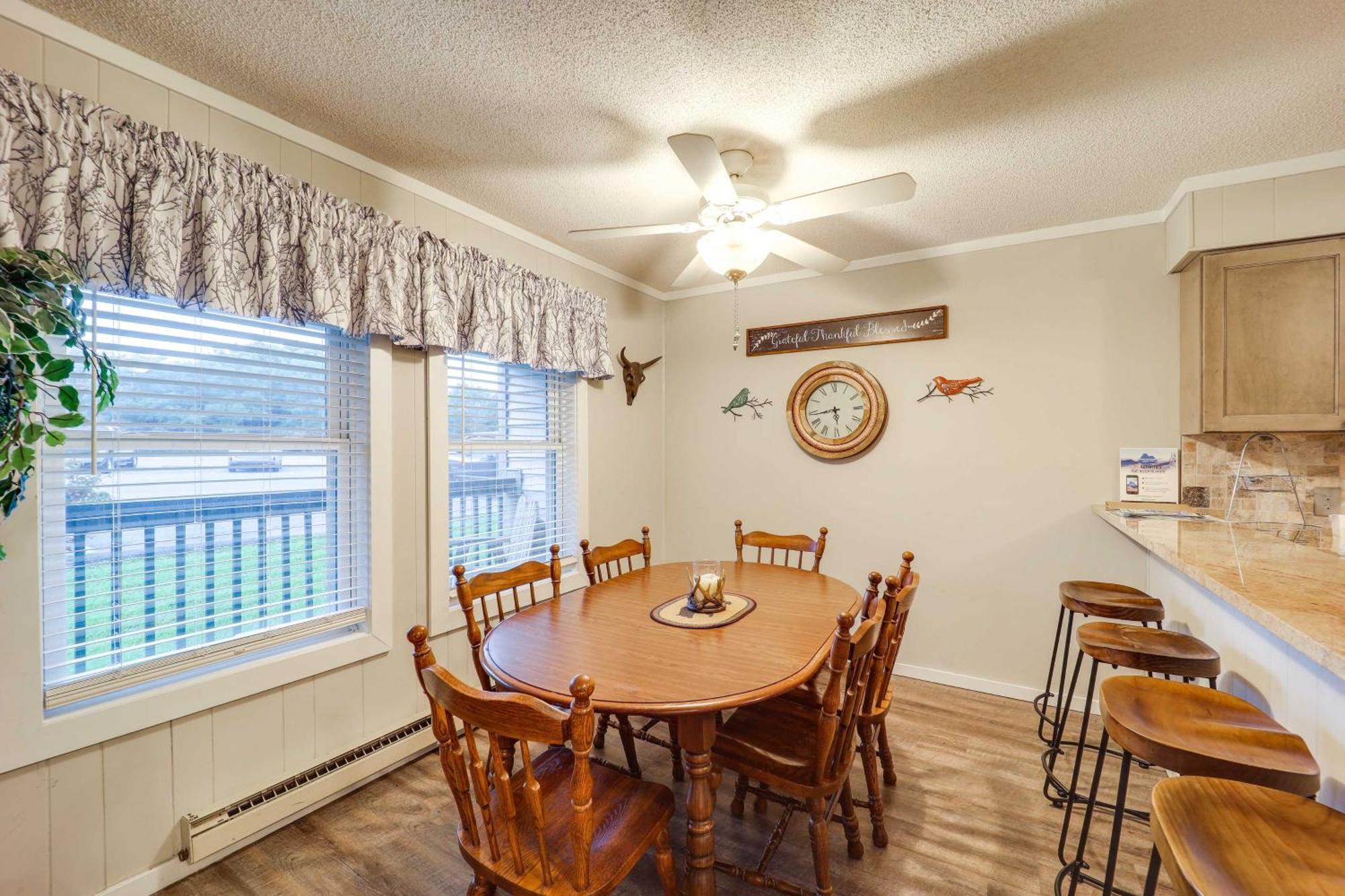 Beech Mountain Condo Near Hiking, Golf And Skiing! מראה חיצוני תמונה